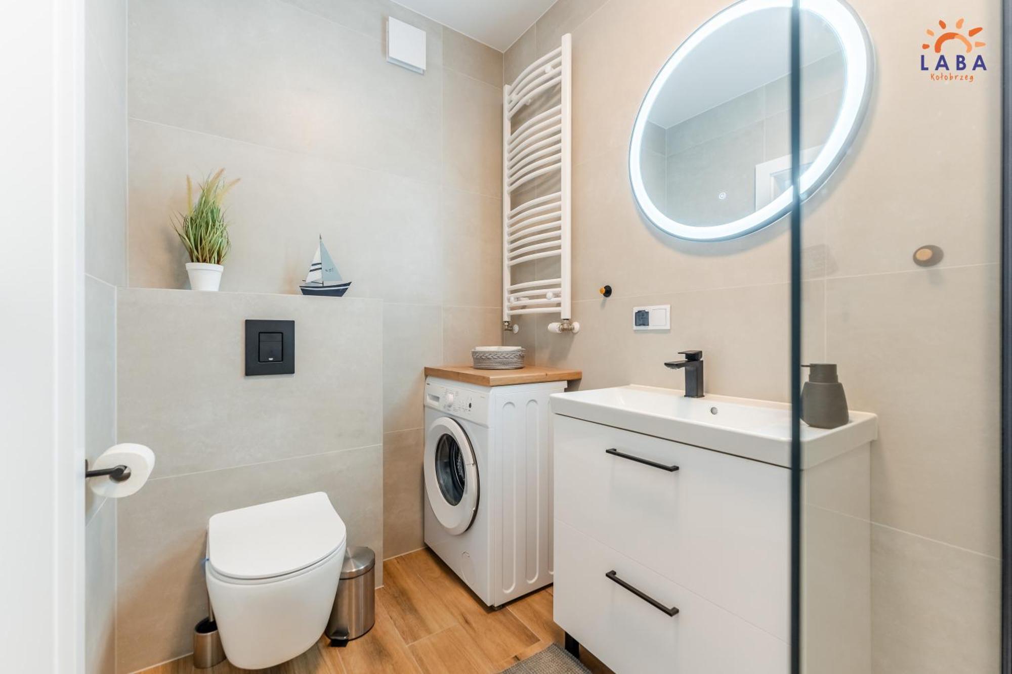 Laba Kollataja Z Parkingiem Apartment Kolberg